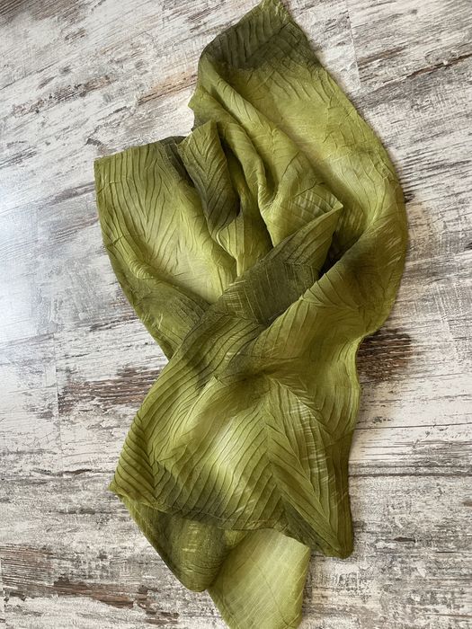 Obrus serweta serwetka mazana z połyskiem zielona khaki nowa