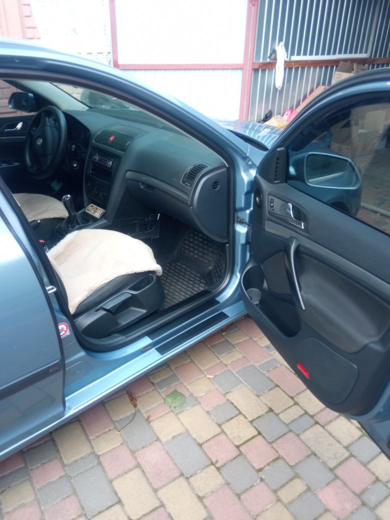 Skoda А5, 2005 року, 1.6 mpi