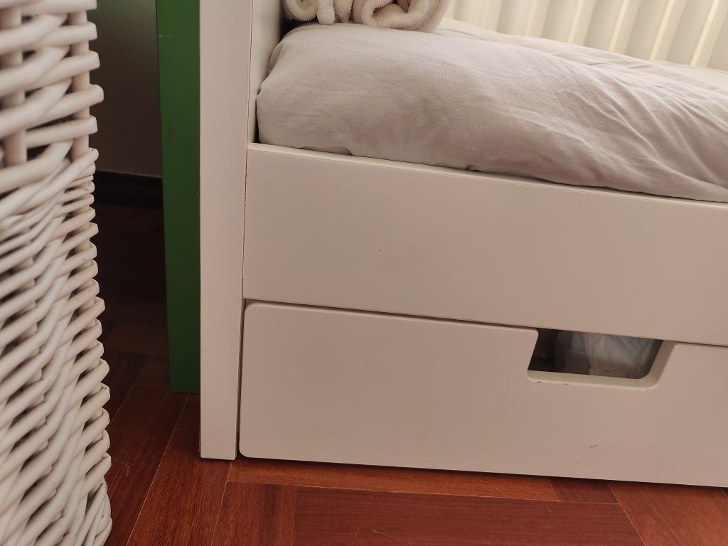 Vendo cama de grades IKEA stuva