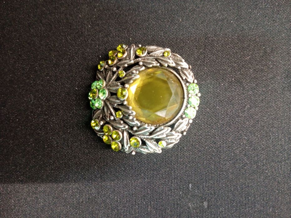 Продам брошь дуже стару