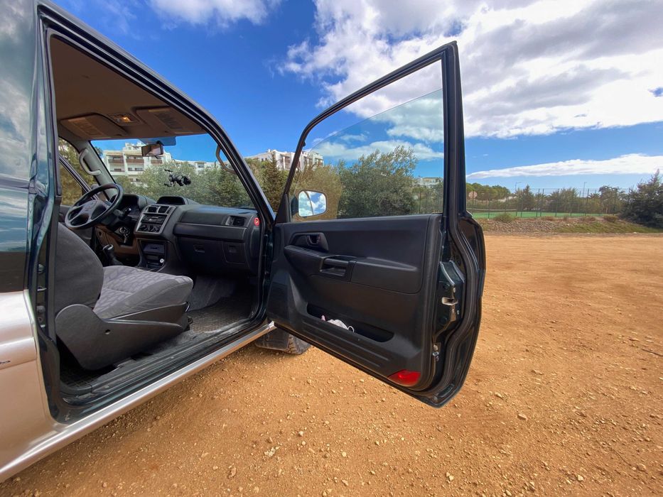 Mitsubishi Pajero Pininfarina 1,8 GDI