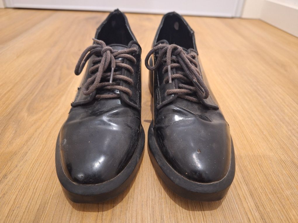 Sapatos Zara pretos 35