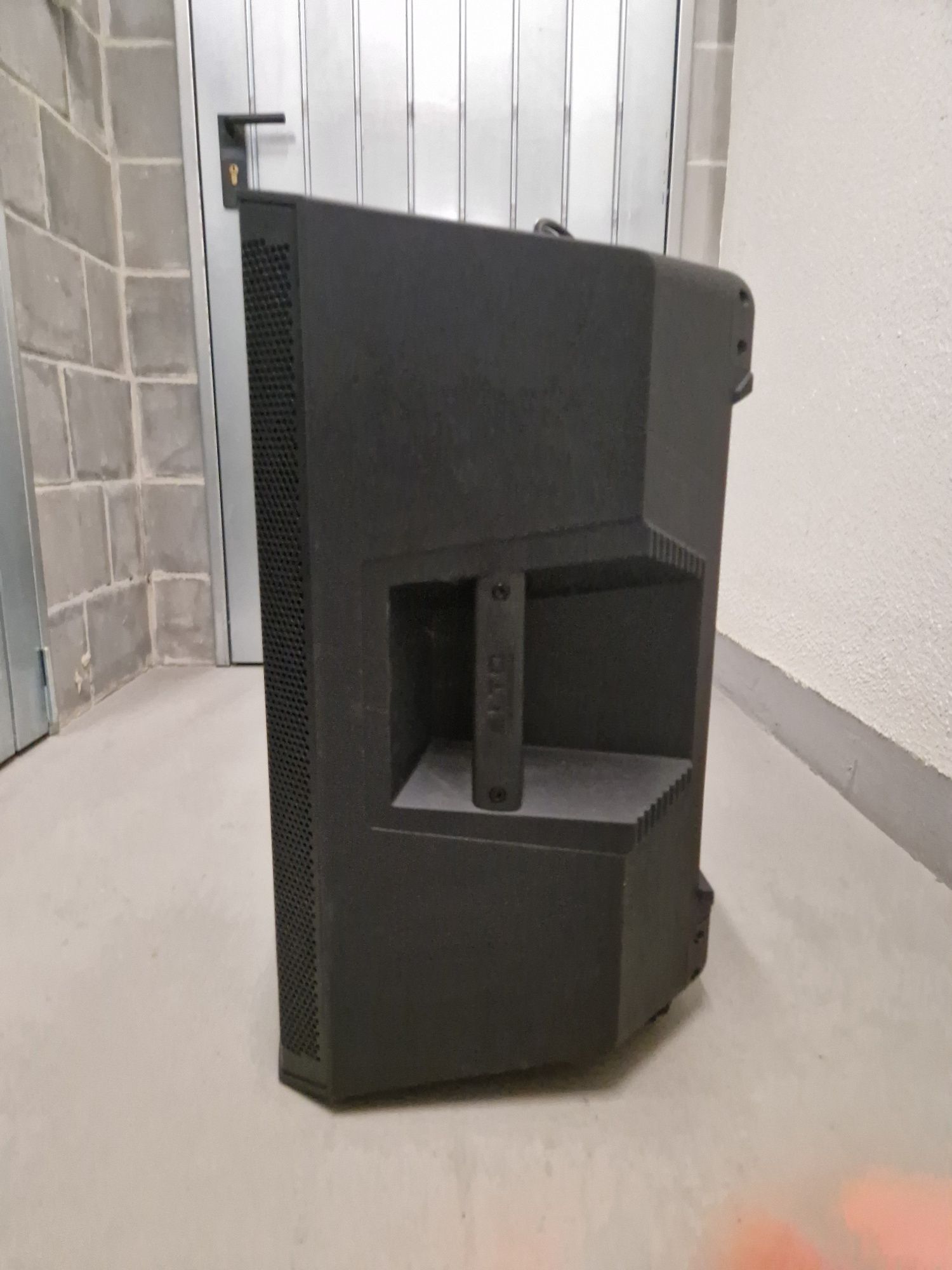 Kolumna aktywna Alto Professional TS212