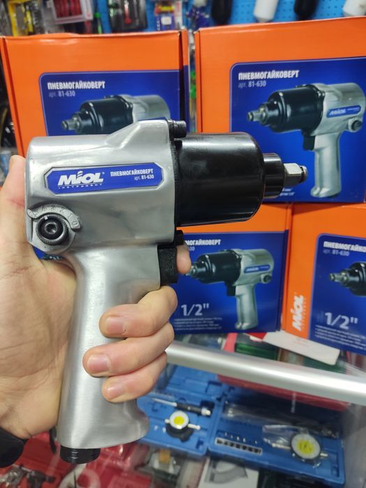 Гайковерт пневматичний MIOL 81-630 професійний пневмогайковерт  596 Нм