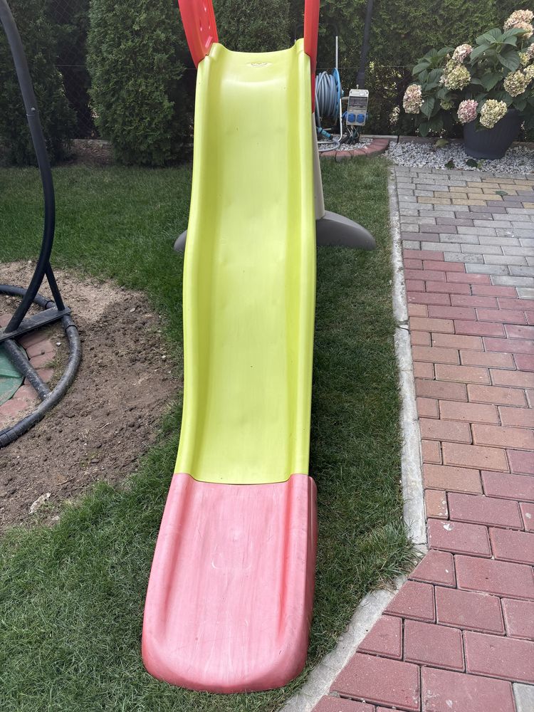 Zjezdźalnia Smoby dla dzieci