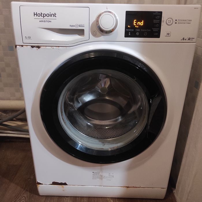 Стиралка Hotpoint Ariston