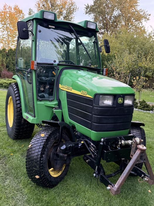 JOHN DEERE 4310 4x4  ciagnik sadowniczy traktor komunalny  jak STV STW