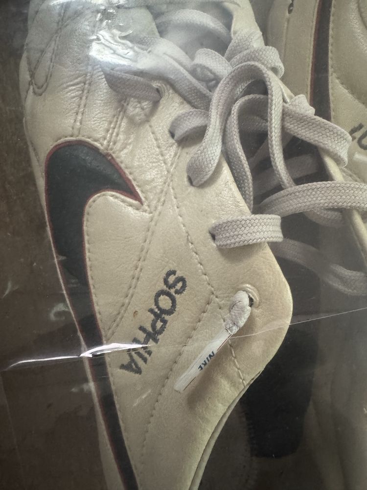Botas originais do ex jogador do Benfica “Luisao”
