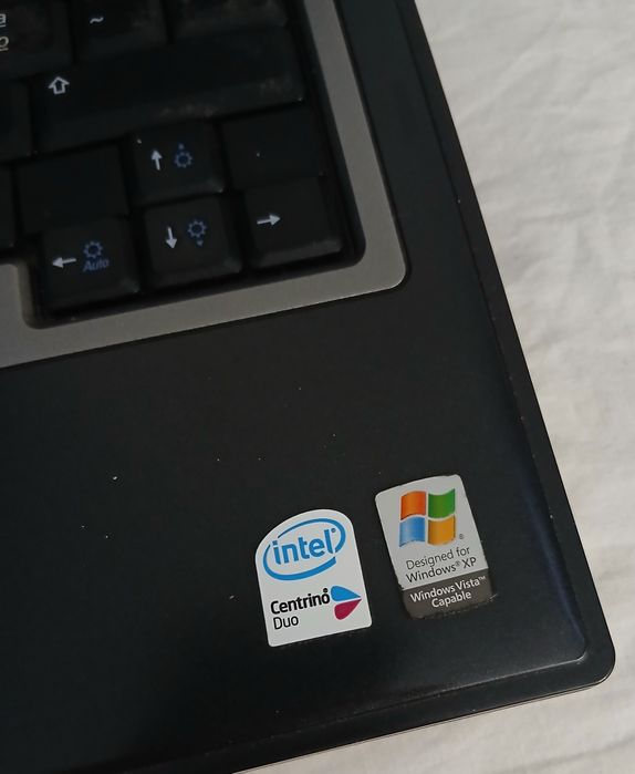 Portatil Dell PP18L para Arranjo ou peças Acende falta Bateria