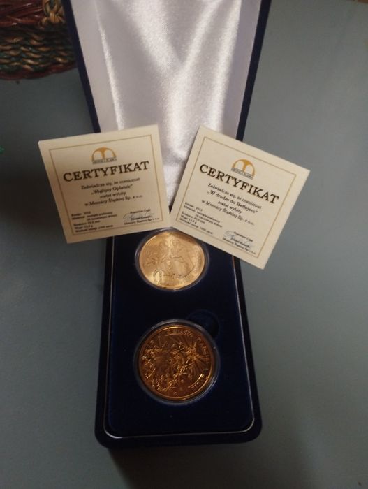 Dwa numizmaty
Mazowieckie Centrum Kolekcjonerskie PA MA