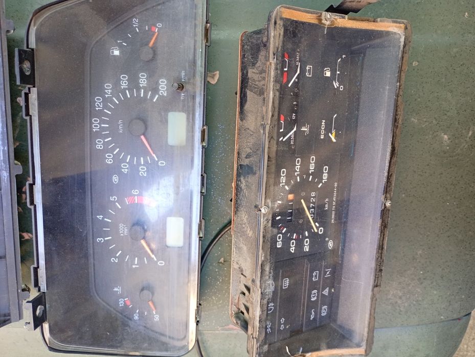 Панель приладів приборка ВАЗ 2110-2115