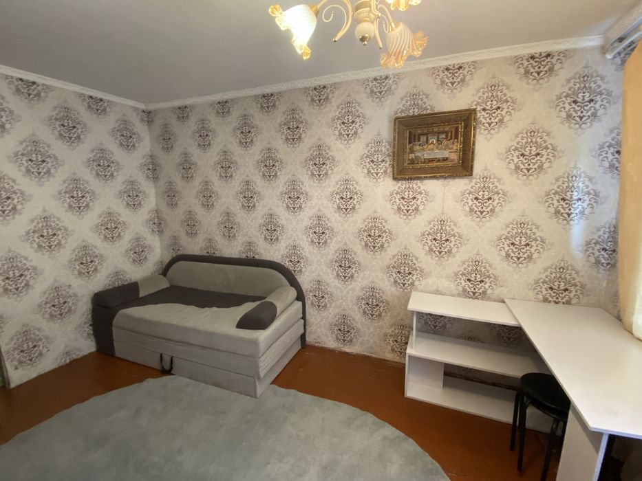 Здається в оренду кімната