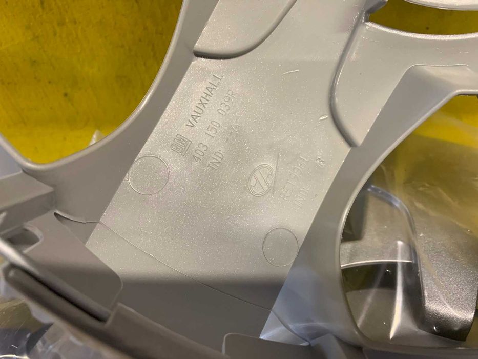 Ковпак колісного диска  Рено Мастер III/Renault Master III 403150037R