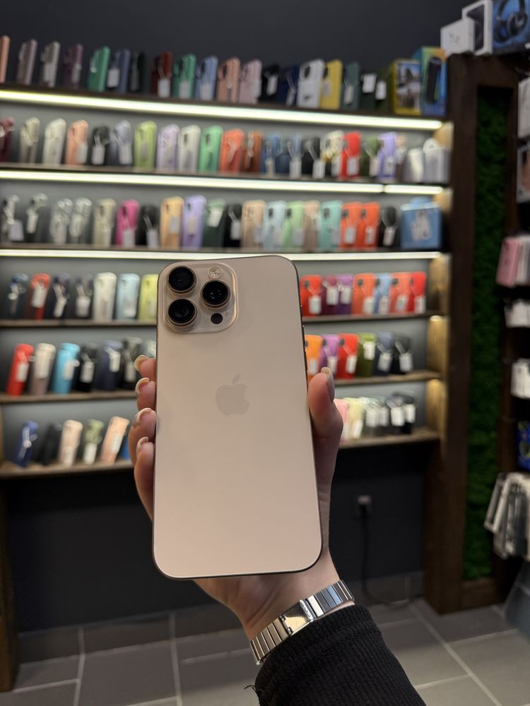 Iphone 16 Pro Max Nano-SIM + eSIM Б/У