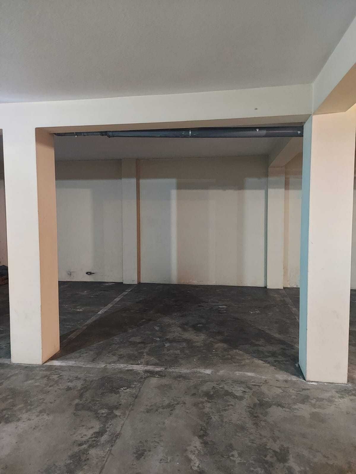 Lugar de garagem junto ao Politécnico