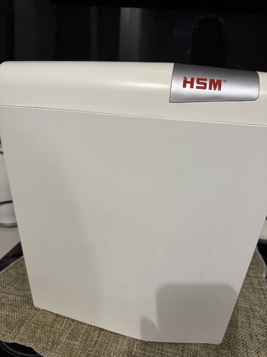 Продам шредер HSM shreadstar S5
