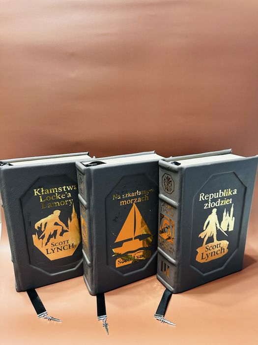 “Niecni Dżentelmeni” Scott Lynch – unikatowy komplet kolekcjonerski