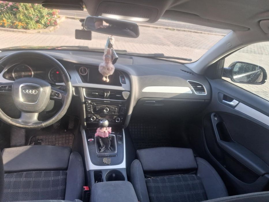 Sprzedam Audi a4b8 lub zamiana na busa