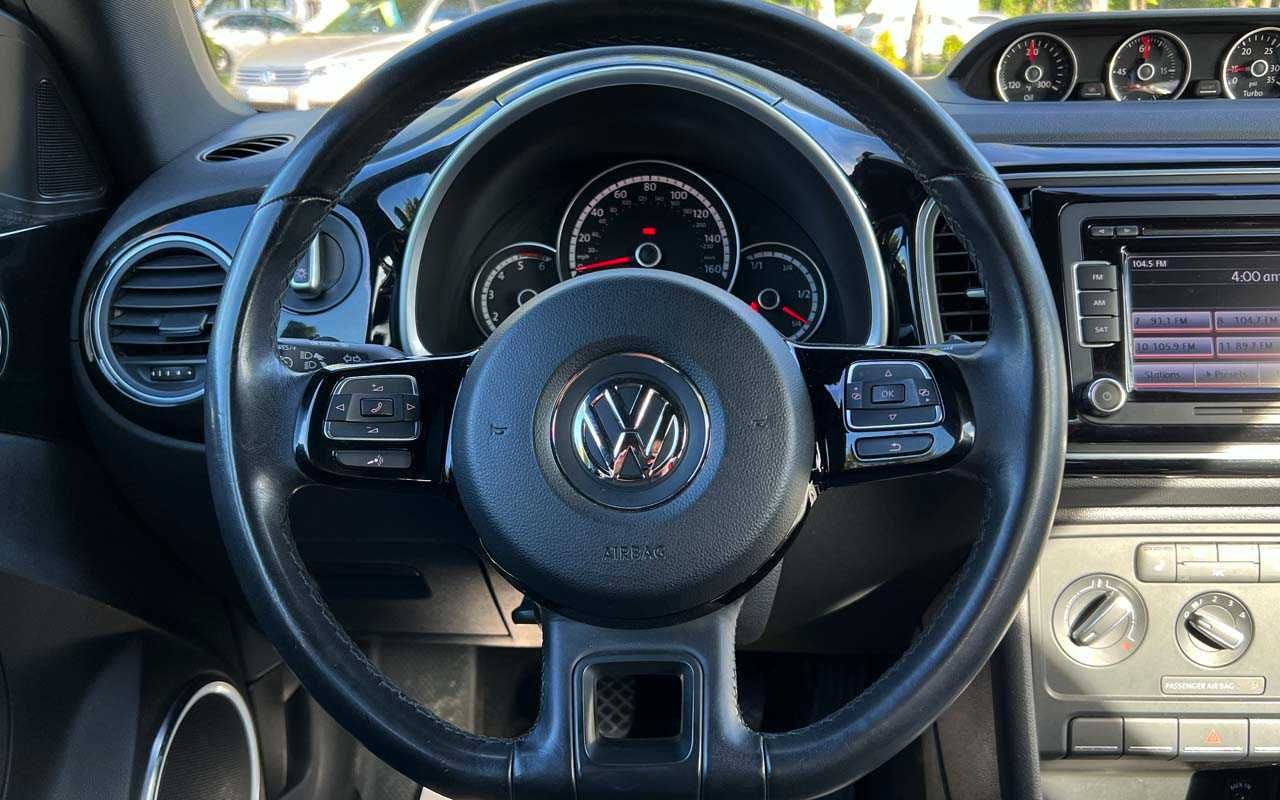 Volkswagen Beetle 2014