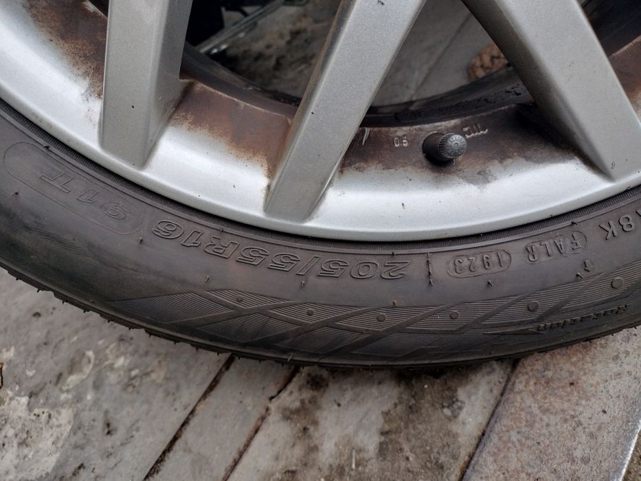 Продам колеса в зборі на гольф 4, шкода тур.