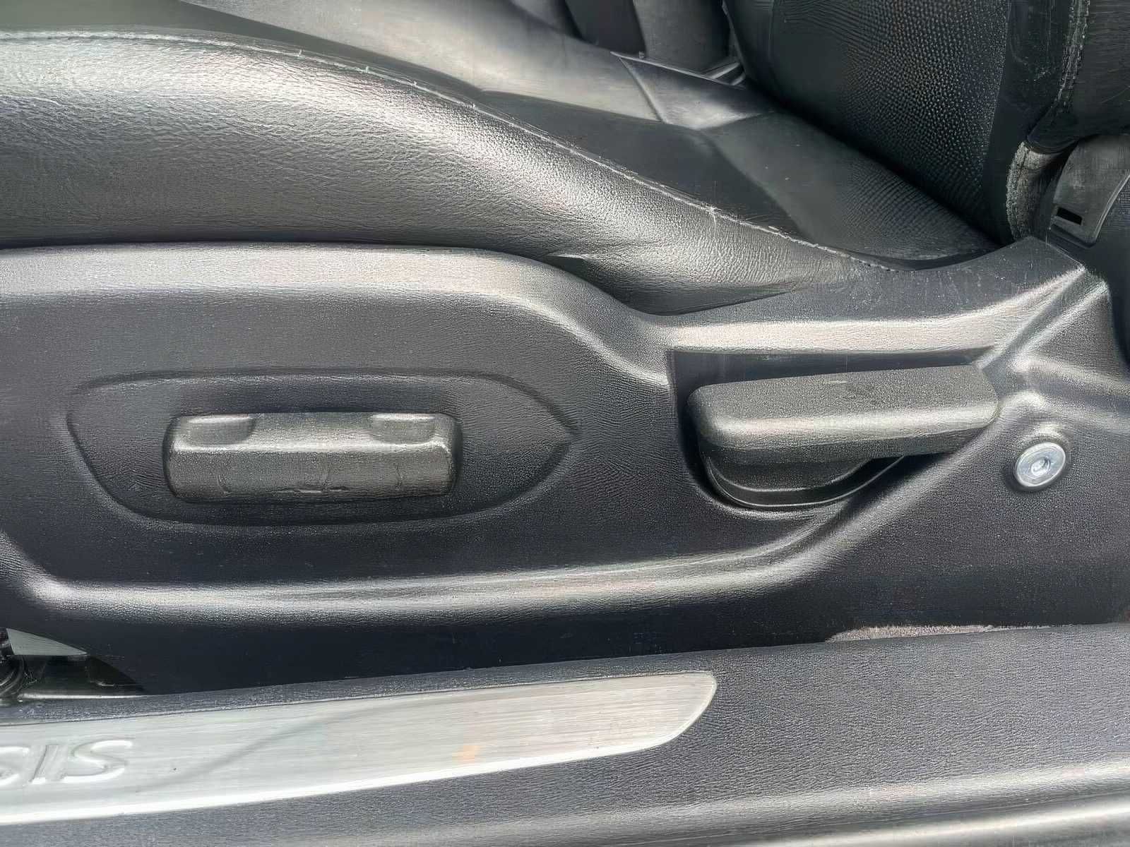 2012 Hyundai Genesis Coupe 3.8 Grand Touring