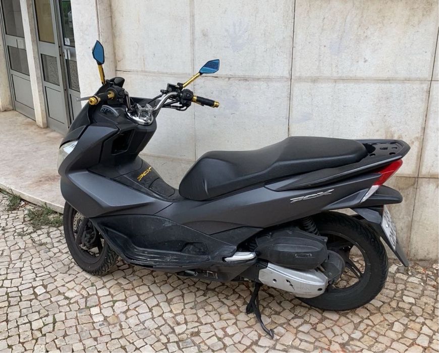 Pcx 125 ano2015 em um otimo estado