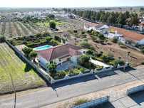 Moradia T4 para venda