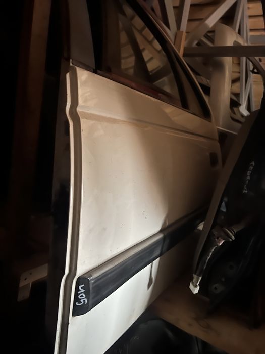 Дверь пежо 405 peugeot 405 зад левая