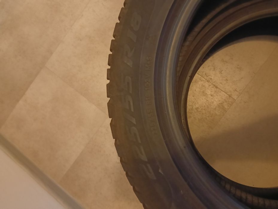 225/55 R18 zima Pirelli