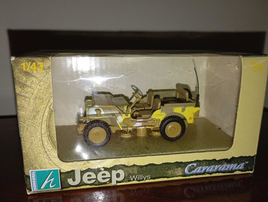 Jeep Willys em miniatura/brinquedo na escala 1/43