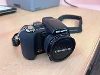 Фотоапарат Olympus SP-560UZ дефектний
