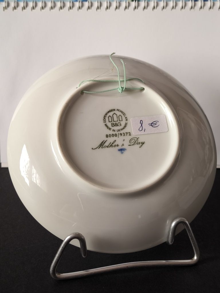 Talerz ozdobny  piękna  porcelana na prezent 1972 dzień matki