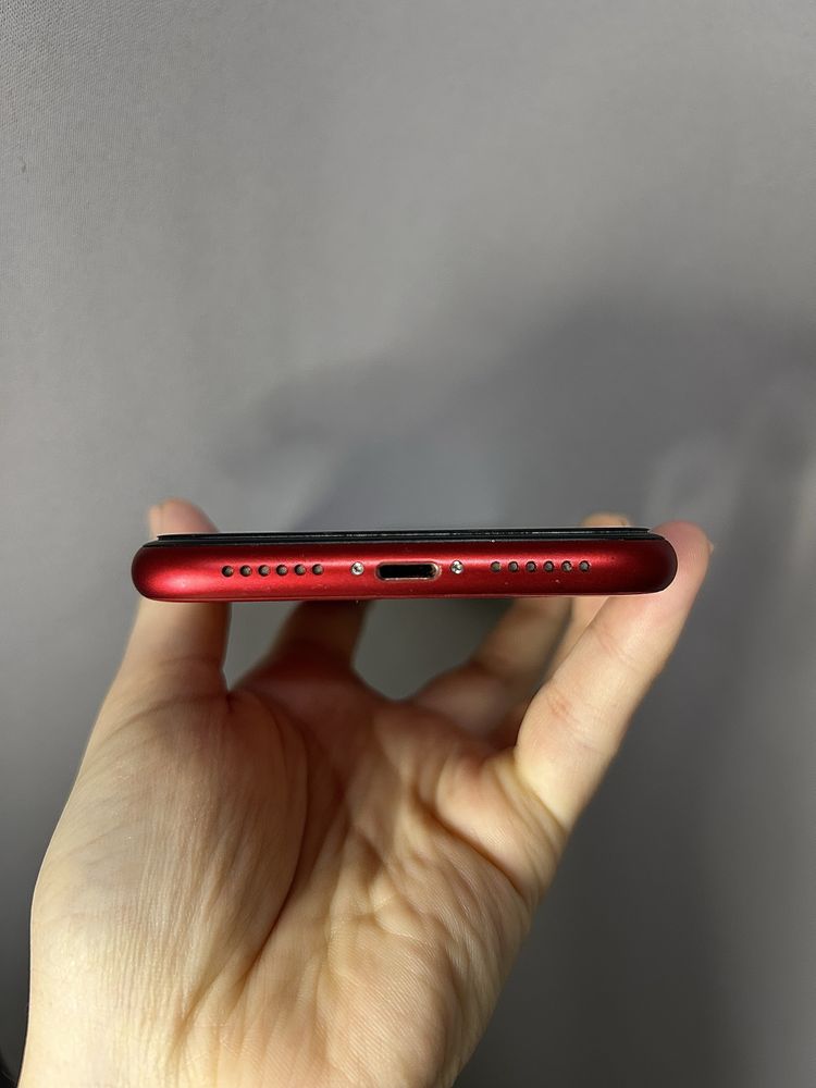 ПРОДАМ IPHONE XR 64GB, чудовий стан!