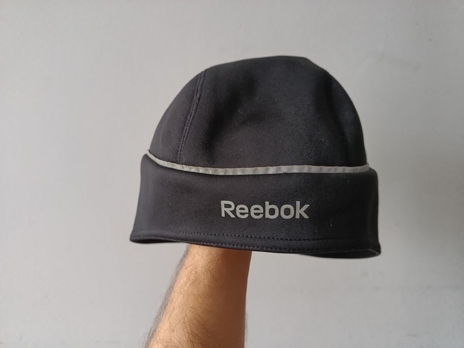 Zimowa czapa sportowa Reebok ocieplana 57 cm do biegania sportu