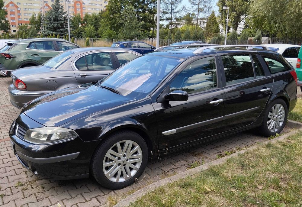 Renault Laguna 2 2.0 136 KM. Świeże sprzęgło oraz rozrząd. Prywatnie.