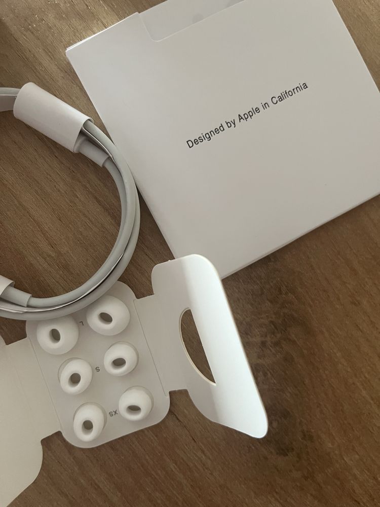 sluchawki airpods pro2