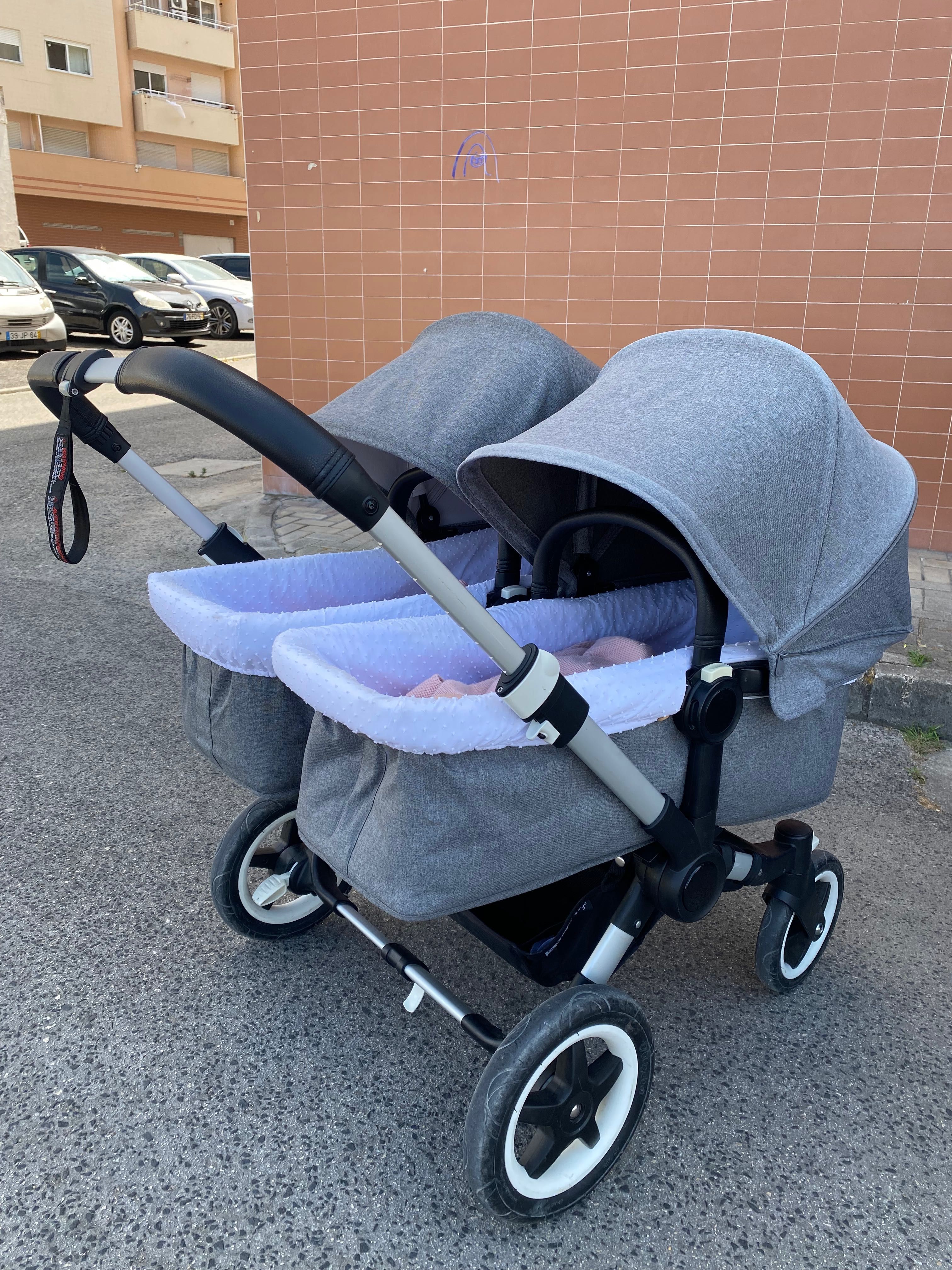 Carrinho gémeos bugaboo donkey 2