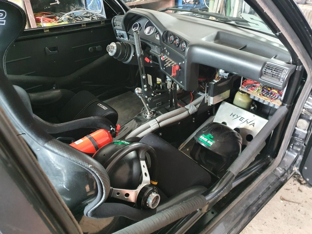 BMW E30 Coupe 5.0 V8 DRIFT