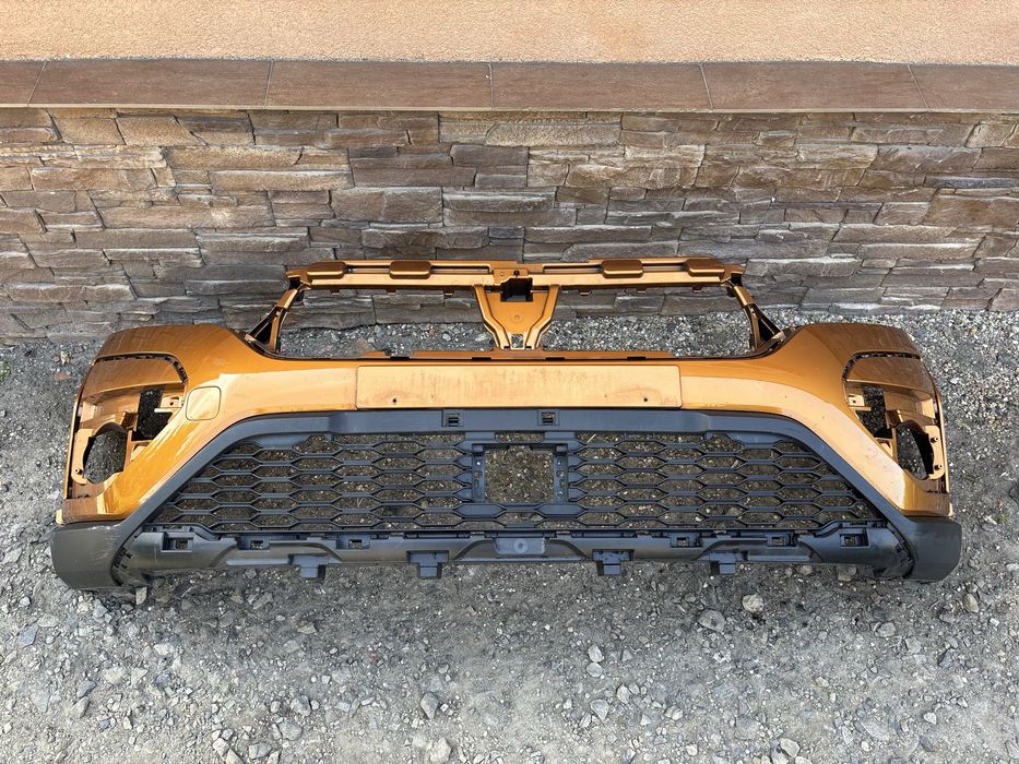 Przedni zderzak przód Dacia Sandero III Stepway