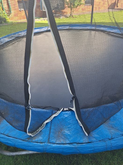 Trampolina ogrodowa