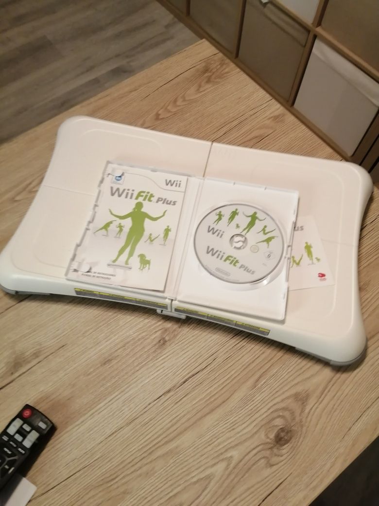 Wii balance board + jogo wii fit plus original