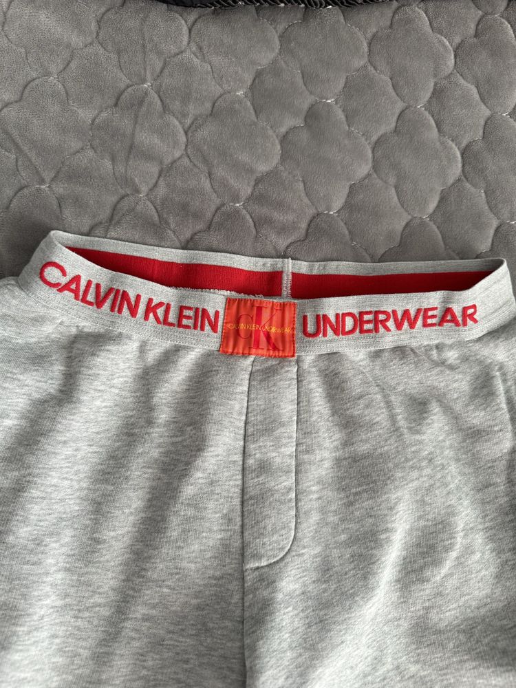 Штаны Calvin Klein оригинал унисекс