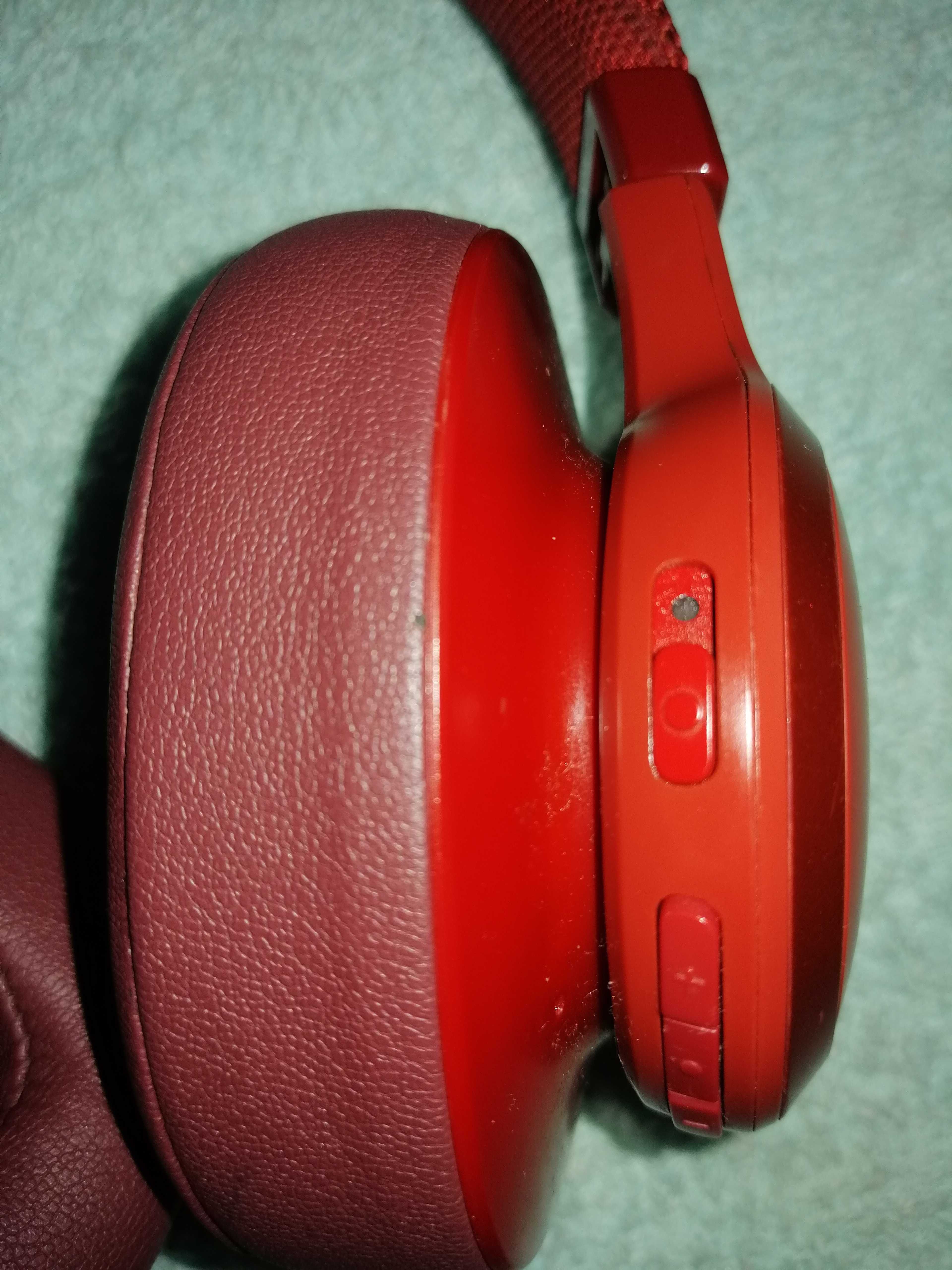 Słuchawki bezprzewodowe JBL Live 500BT czerwone