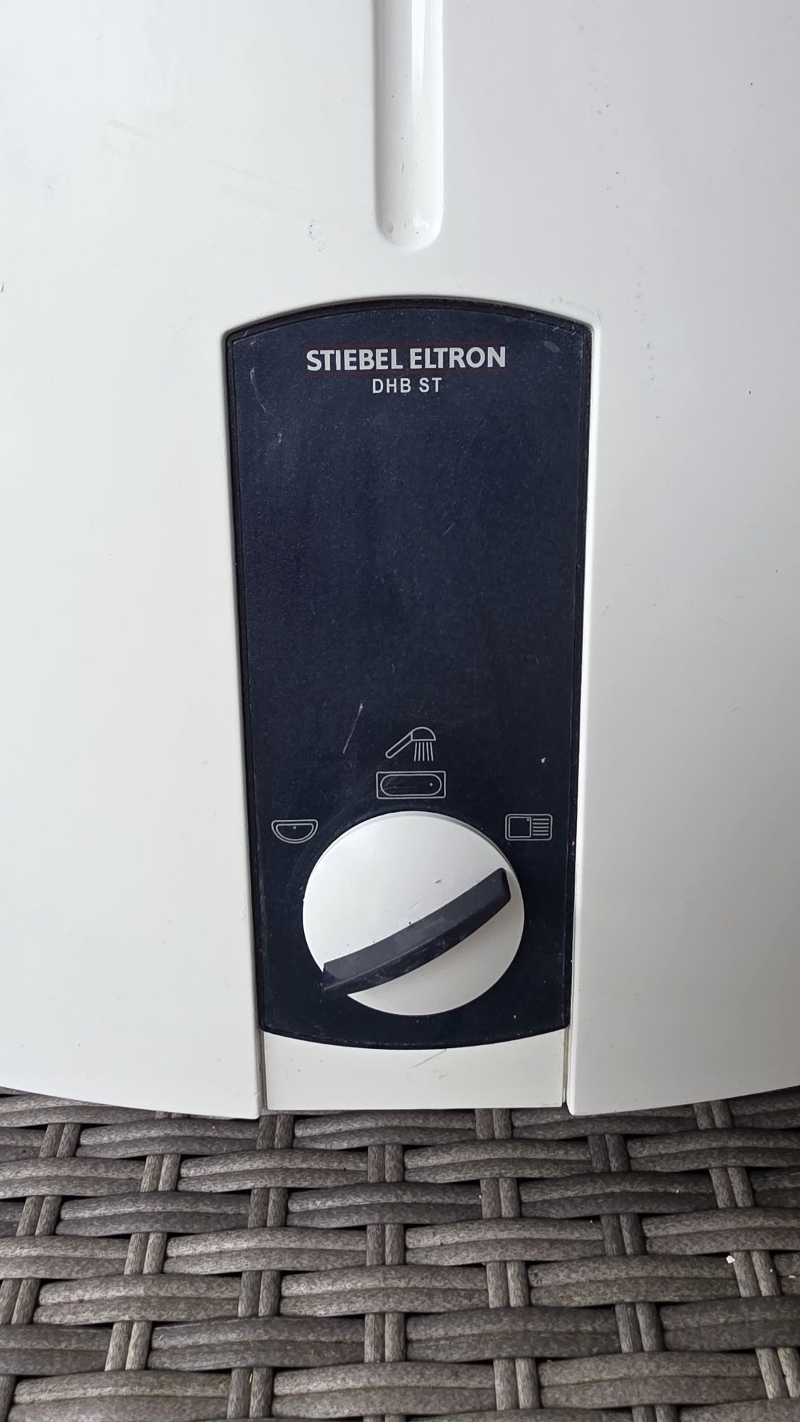 Podgrzewacz elektroniczny Stiebel Eltron DHB ST
