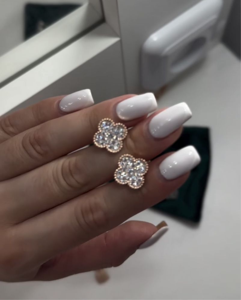 Сережки Клевер англ.застежка Van Cleef A Magic Alhambra