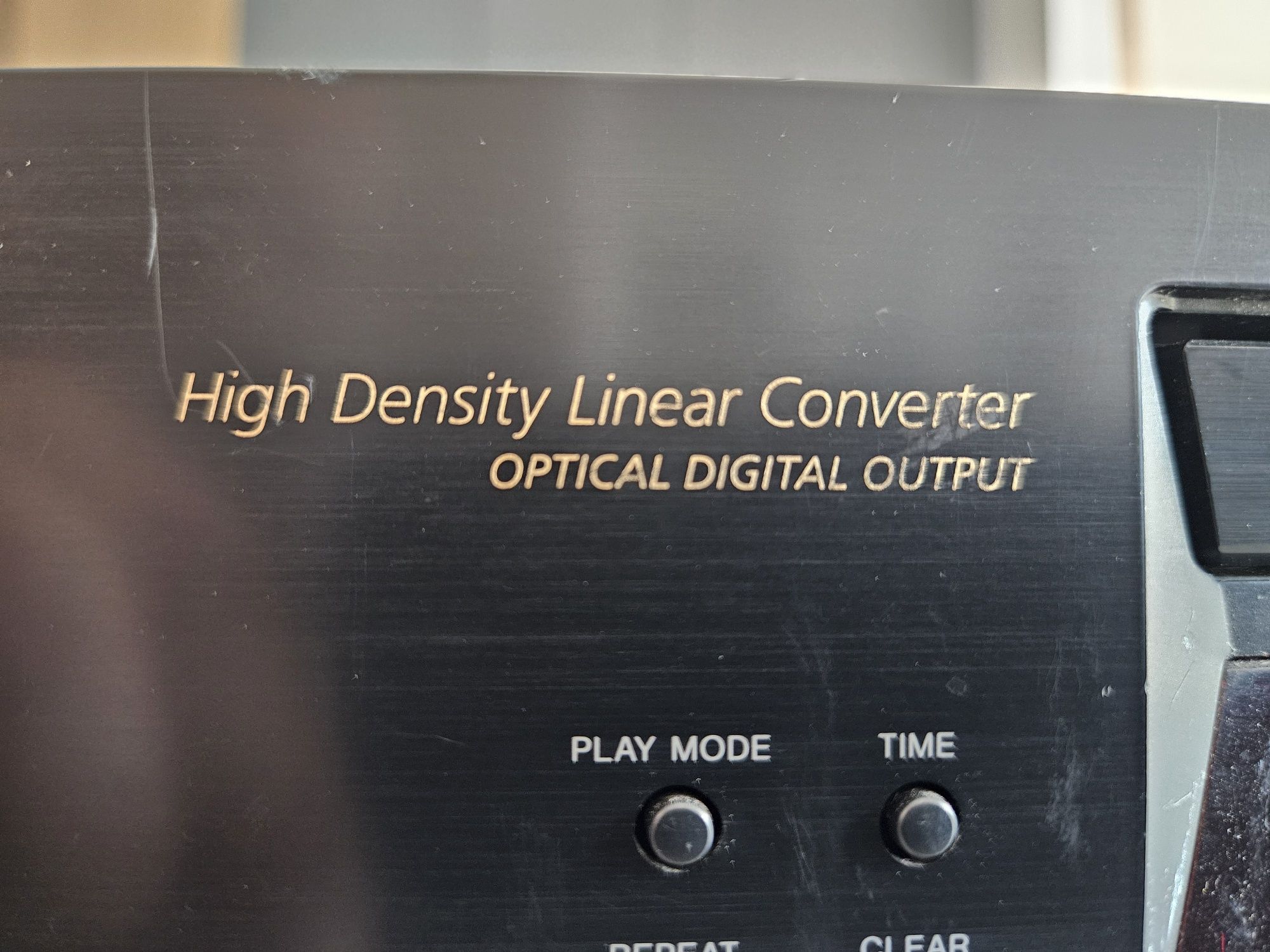Odtwarzacz CD Sony CDP- XE270