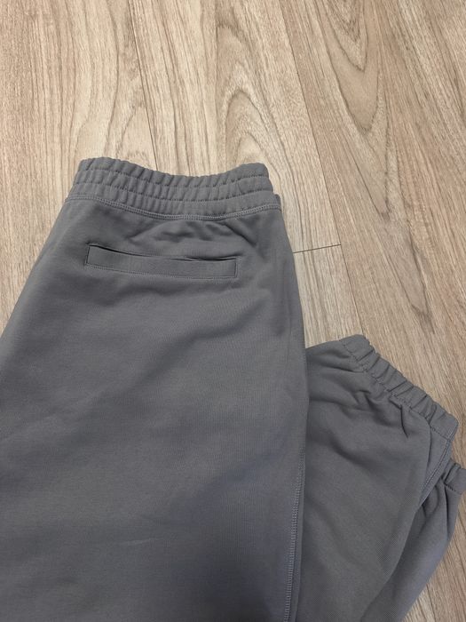 Женские спортивные штаны New Balance