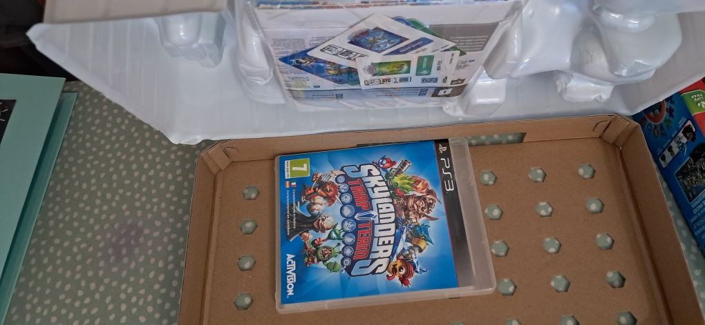 Jogo skylanders PS3 novo