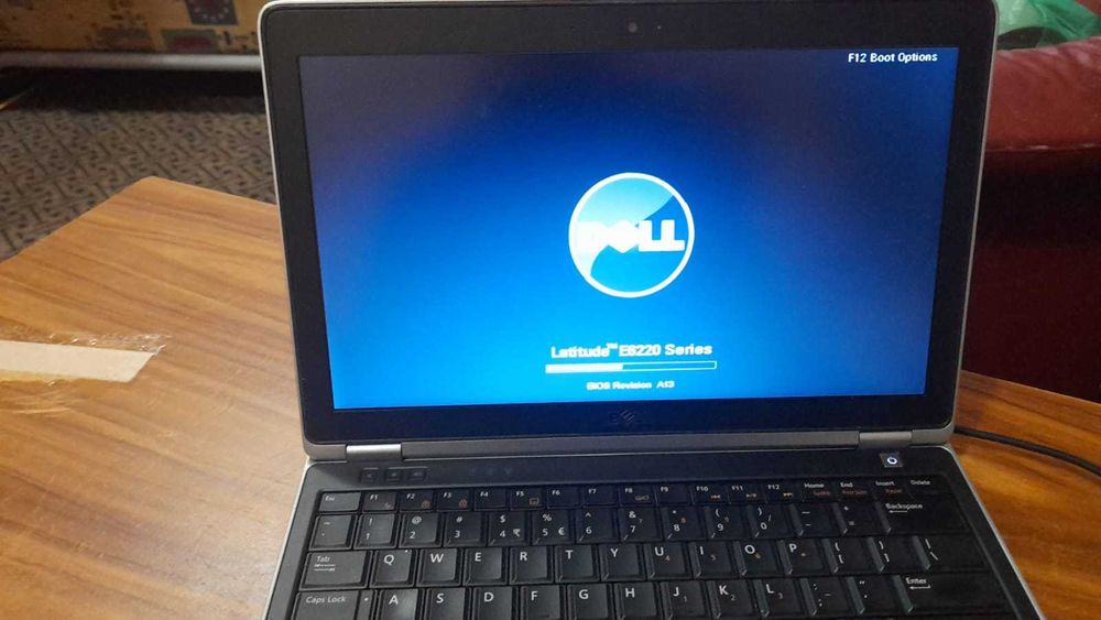 Laptop Dell E6220