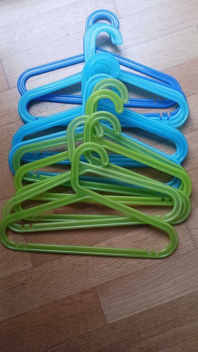 Wieszaki dziecięce Ikea 14 szt.